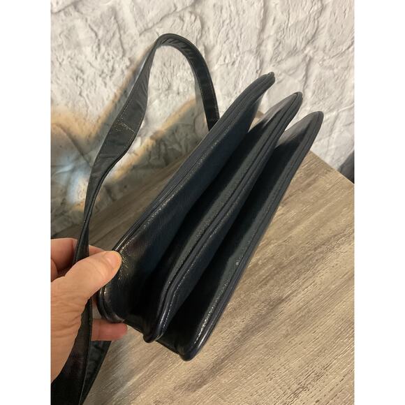 Vintage Bags By Francois California Leather Shoulder Bag - Picture 5 of 12